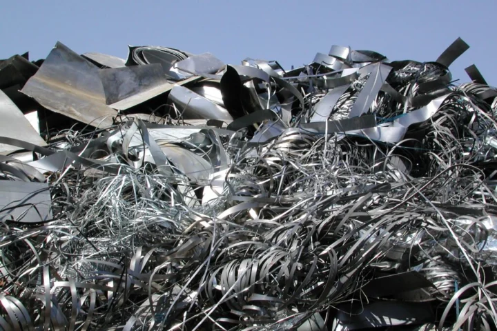 Shredded metal scrap for recycling
