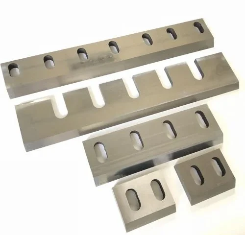 Veneer cutting knives